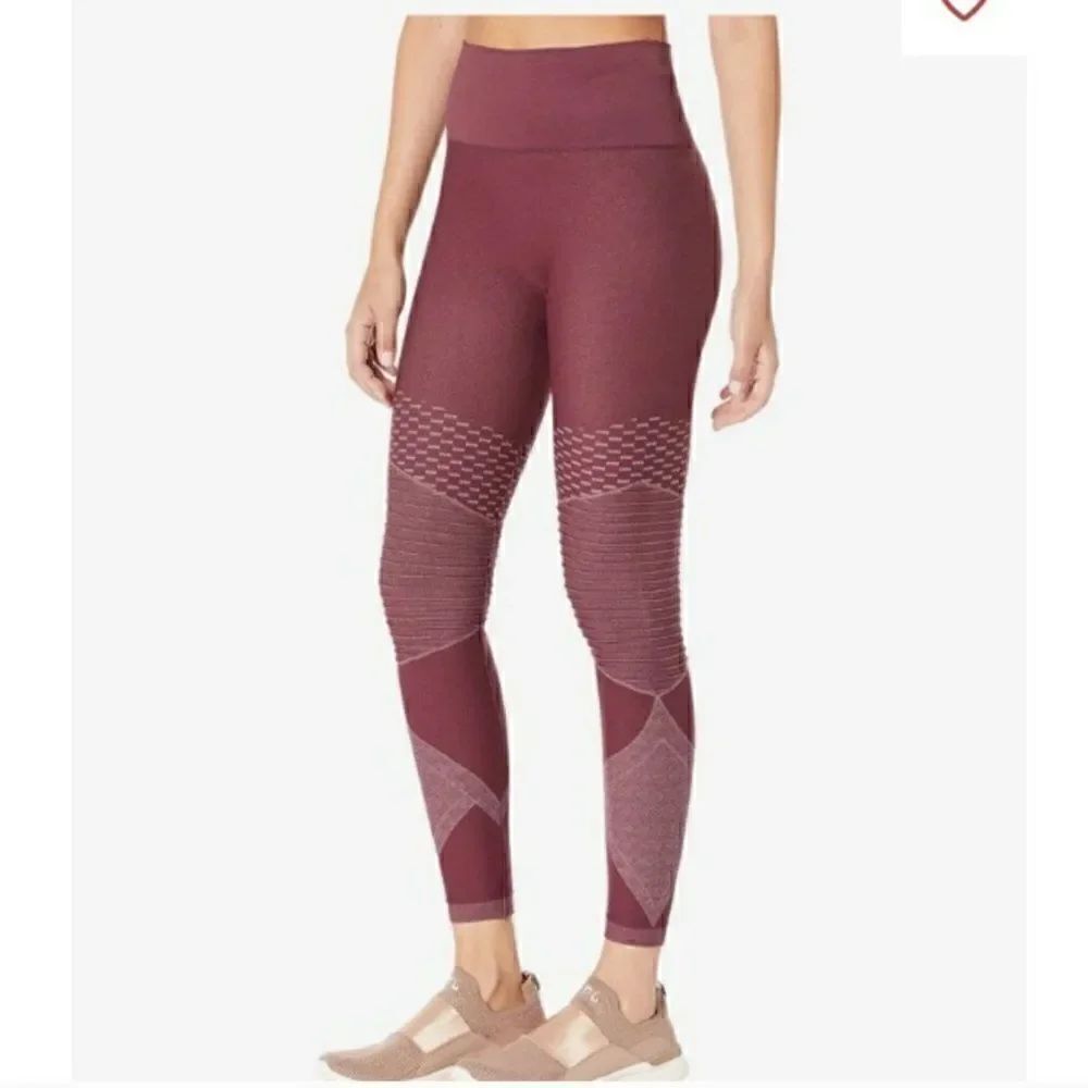 Spanx Look At Me Now Seamless Moto Leggings Size S Burgundy Red Active Slimming